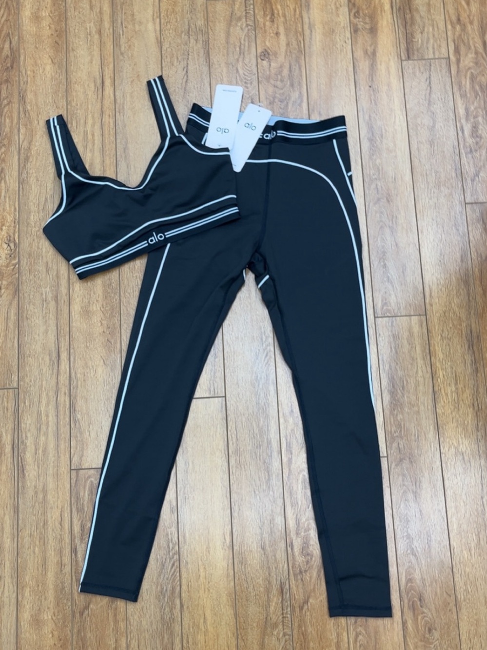 alo Black & White Leggings Set Size Small NWT